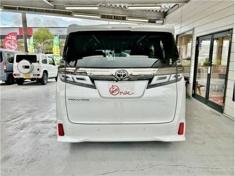 VELLFIRE