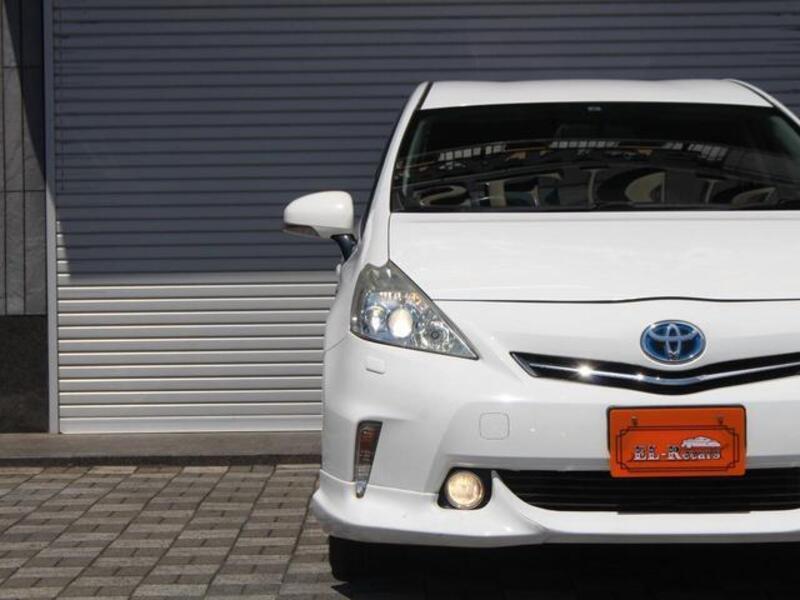 PRIUS ALPHA