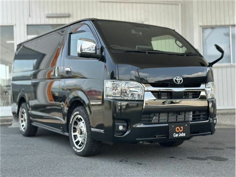 HIACE VAN