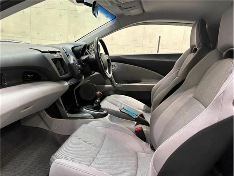 CR-Z