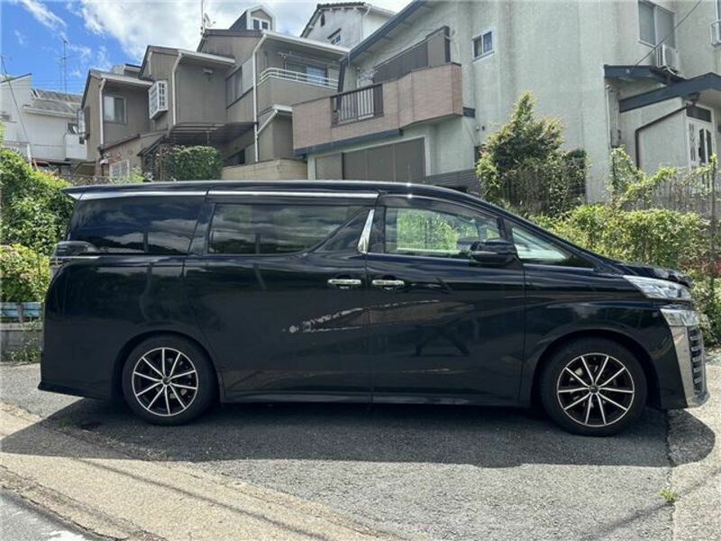 VELLFIRE