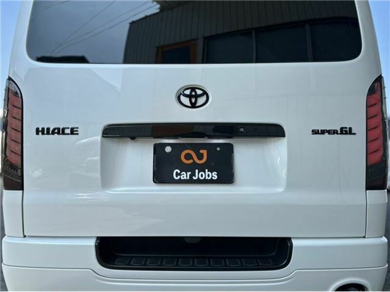 HIACE VAN