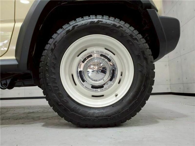 JIMNY SIERRA
