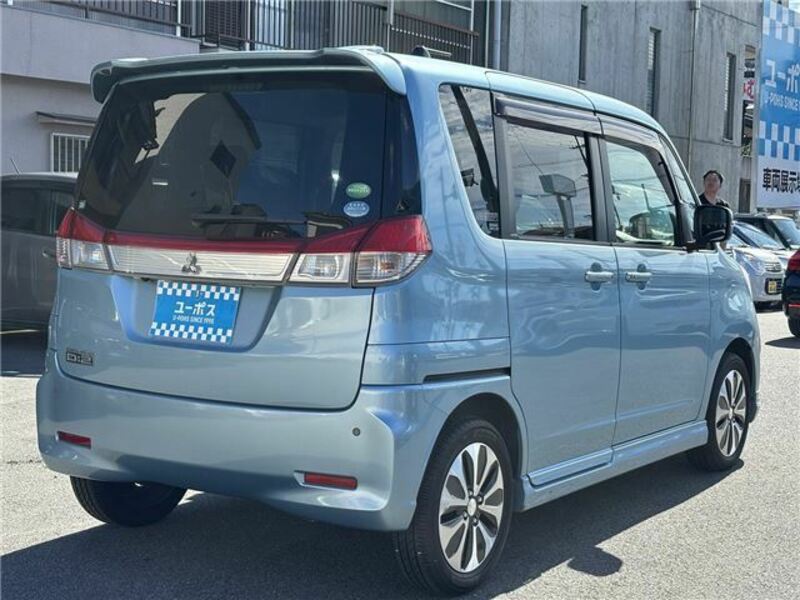 DELICA D2