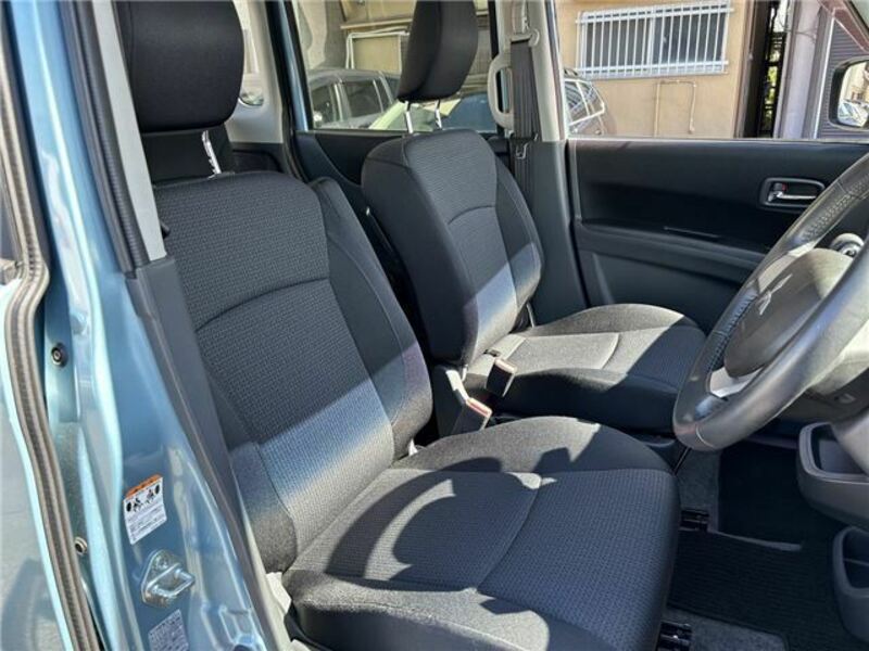 DELICA D2