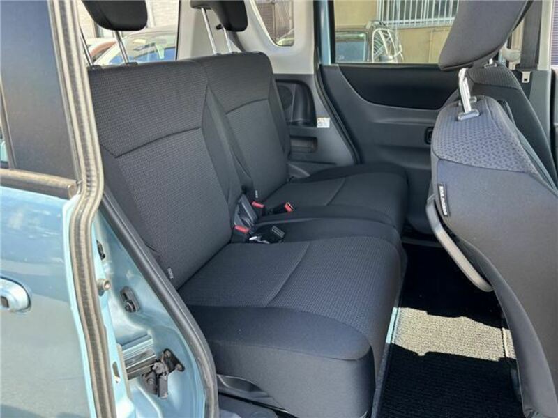 DELICA D2