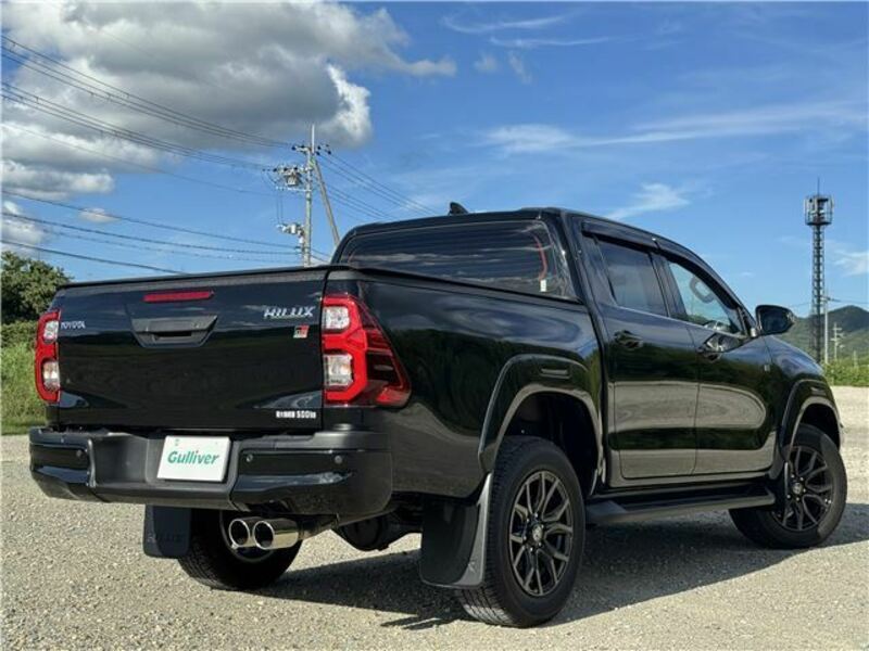 HILUX