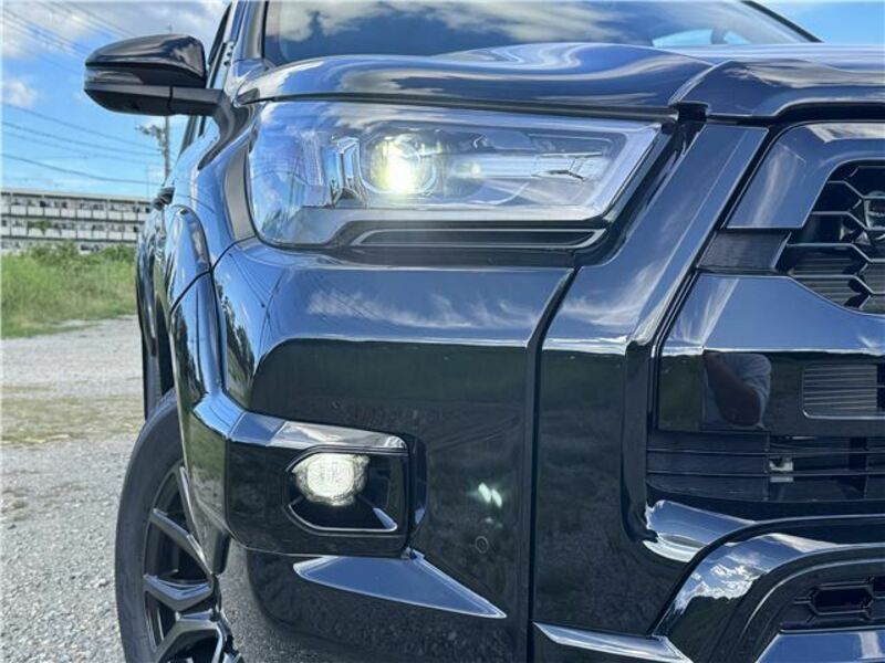 HILUX