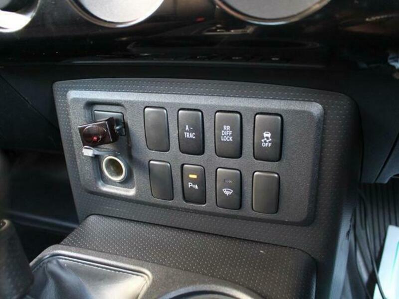 FJ CRUISER