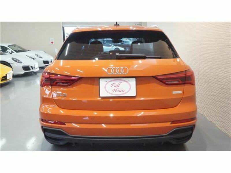 Q3