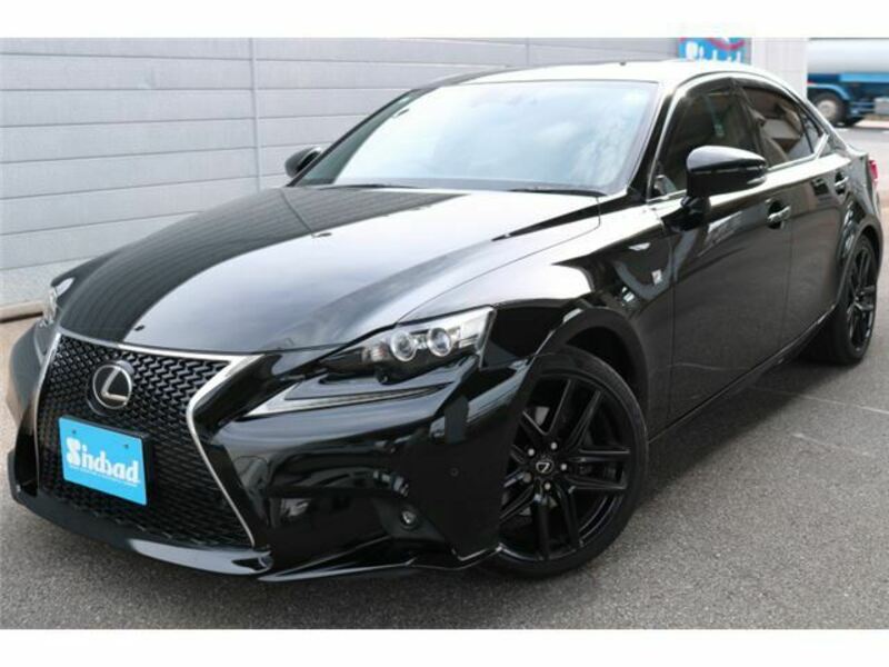 LEXUS IS