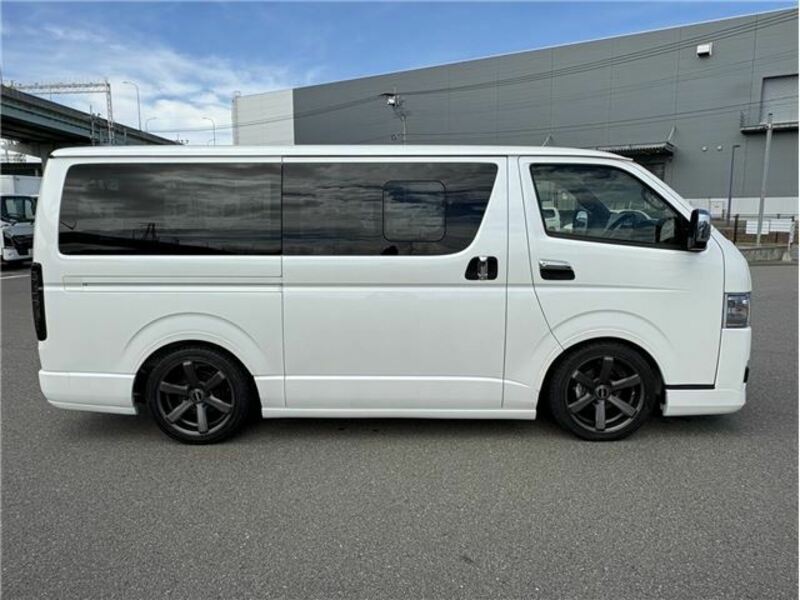 HIACE