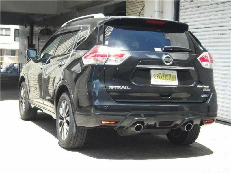 X-TRAIL
