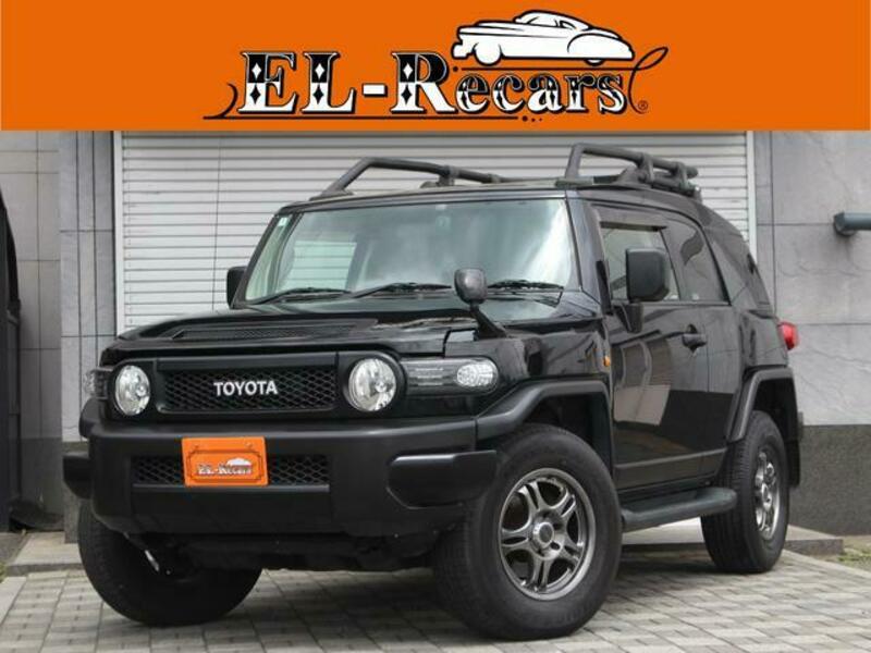 TOYOTA FJ CRUISER