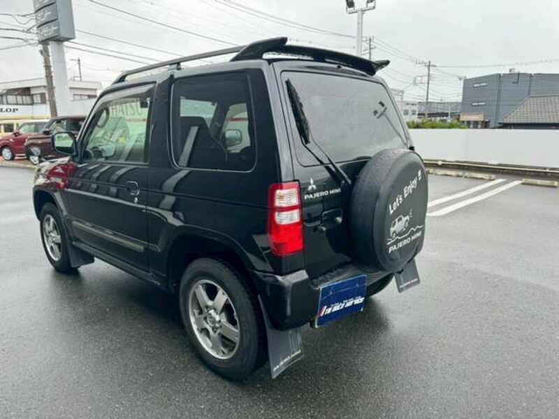 PAJERO MINI