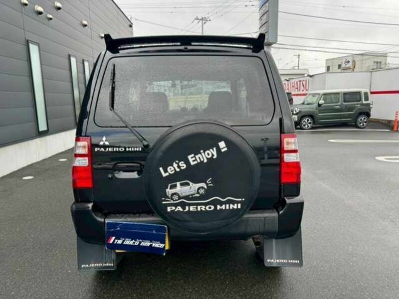 PAJERO MINI
