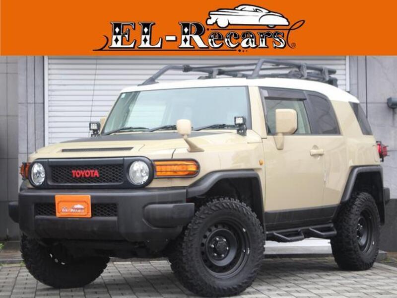 TOYOTA FJ CRUISER