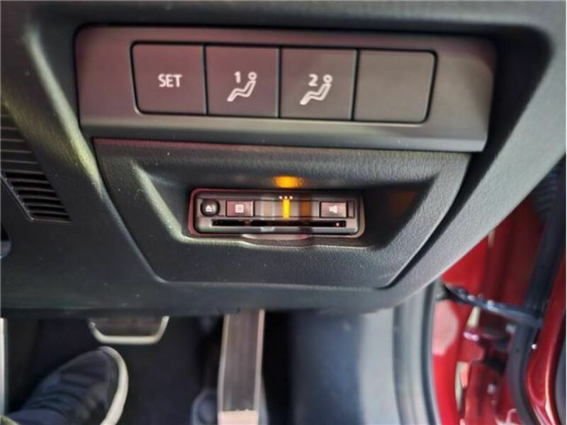 MAZDA3