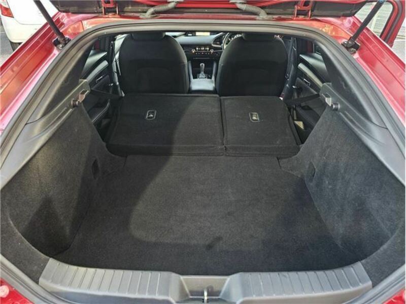 MAZDA3