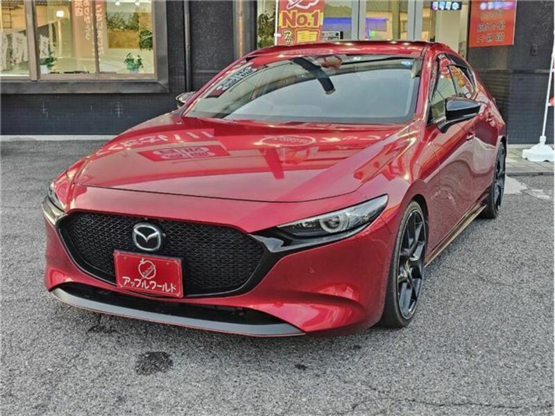 MAZDA3