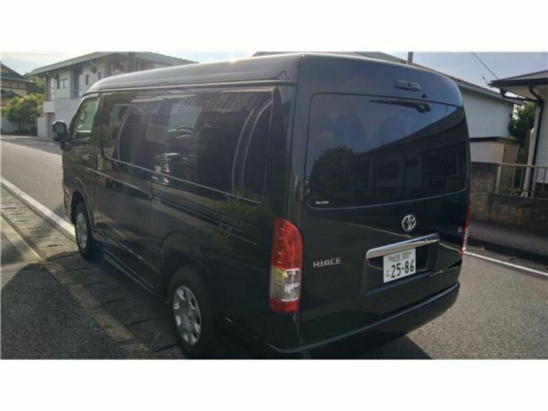 HIACE