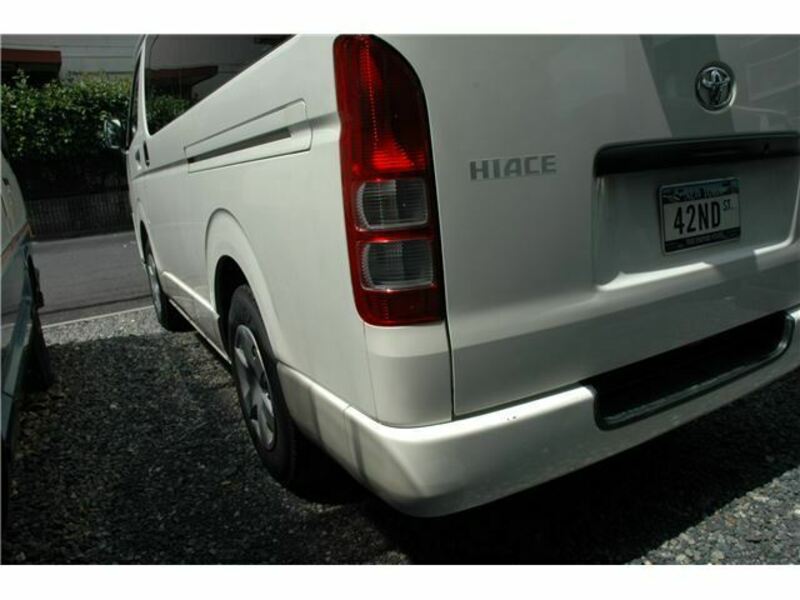 HIACE VAN