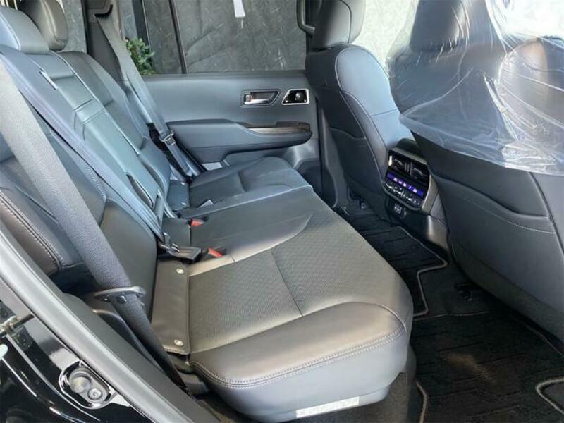 LAND CRUISER