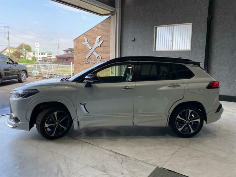 COROLLA CROSS