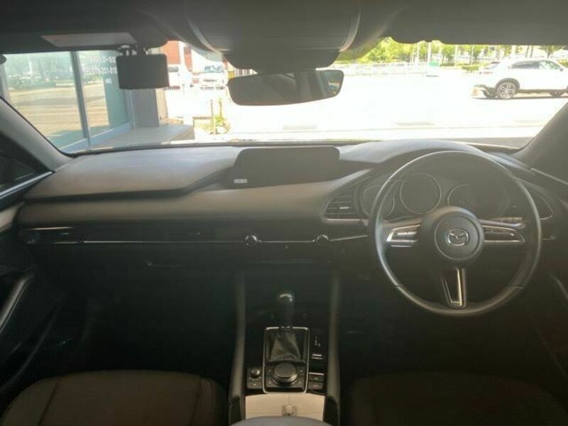 MAZDA3