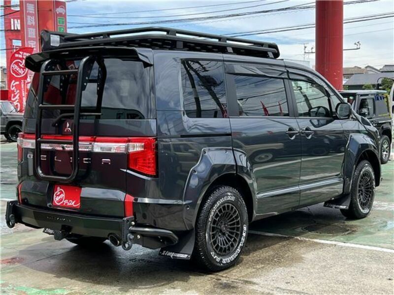 DELICA D5
