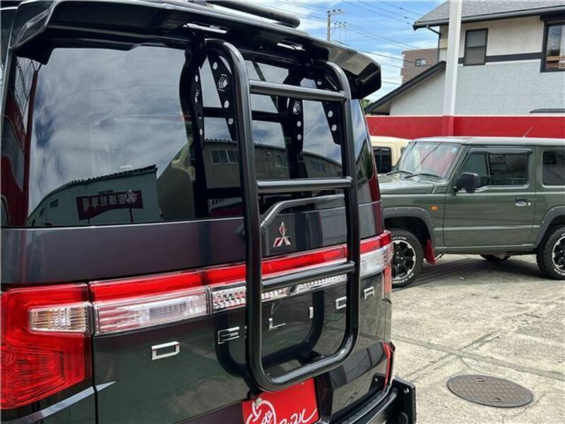 DELICA D5