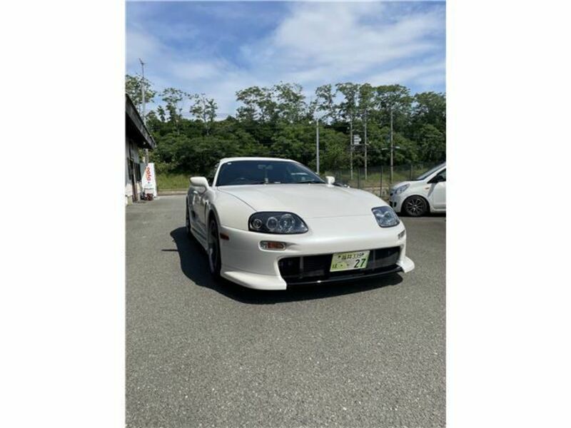 TOYOTA SUPRA