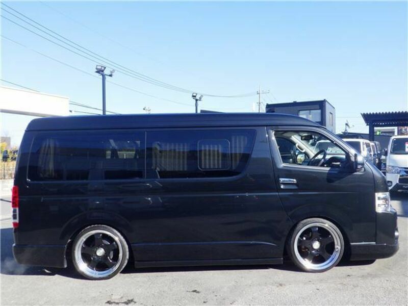 HIACE