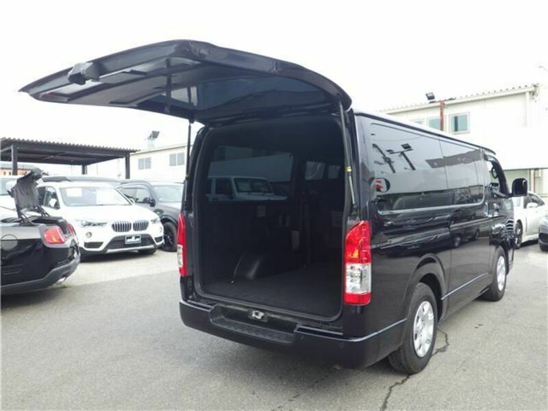 HIACE
