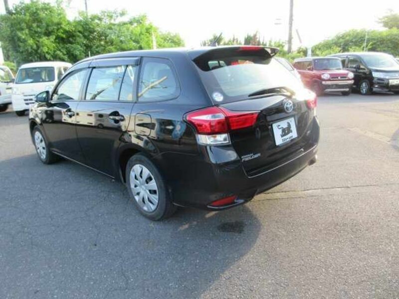 COROLLA FIELDER