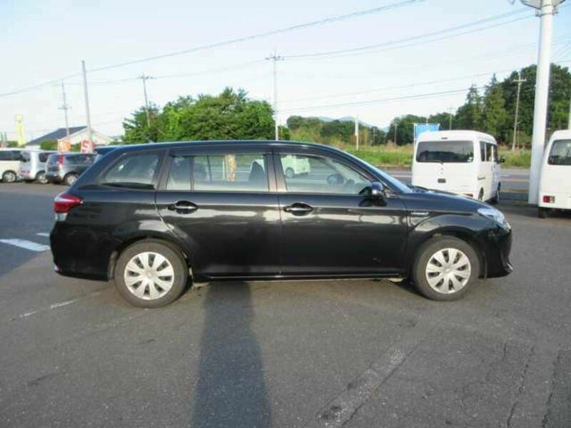 COROLLA FIELDER