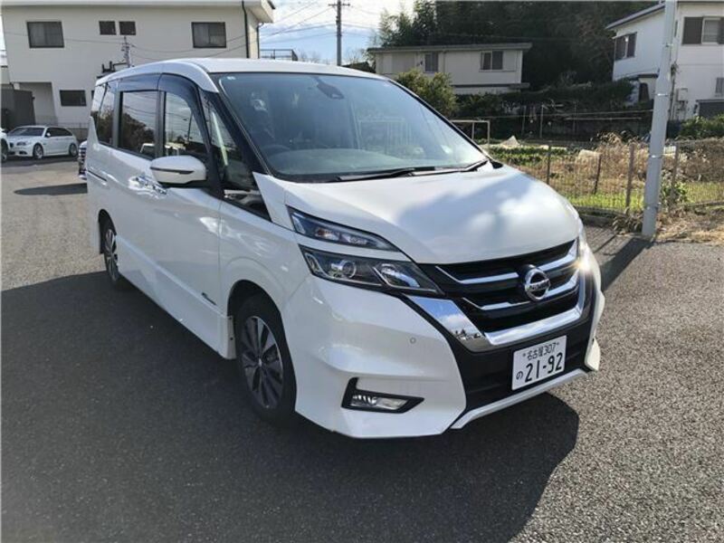 NISSAN SERENA