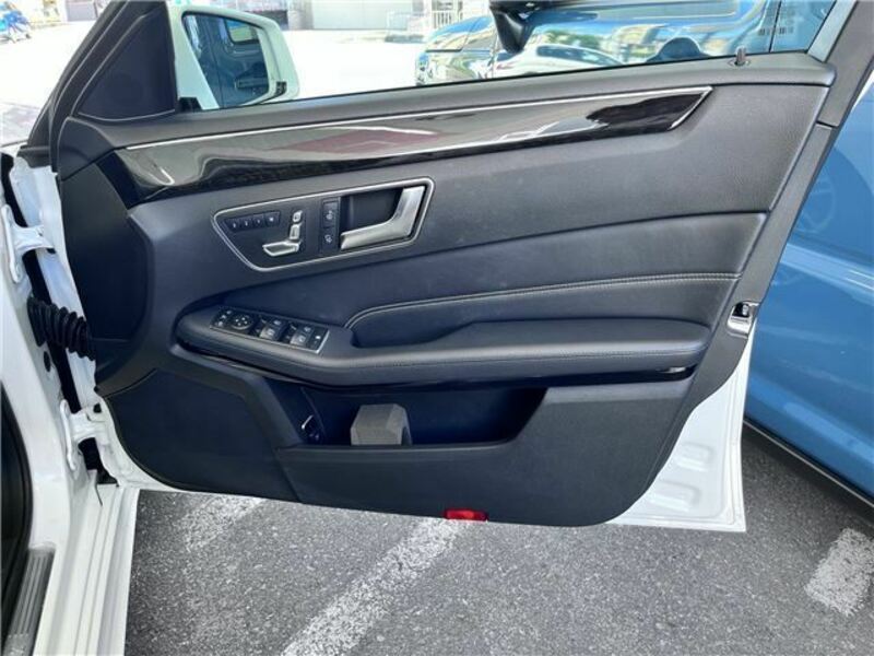 E-CLASS