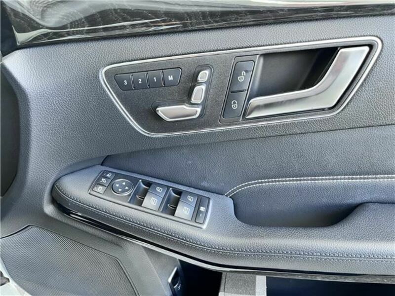 E-CLASS