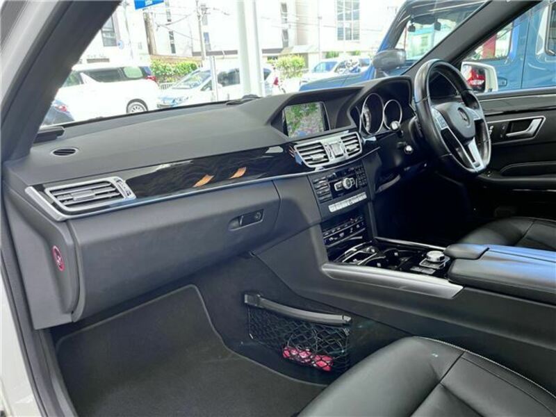 E-CLASS