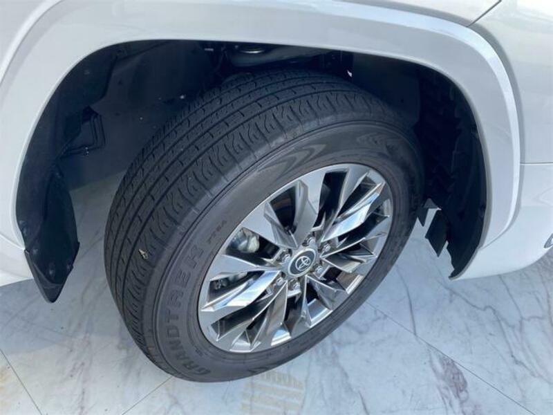 LAND CRUISER