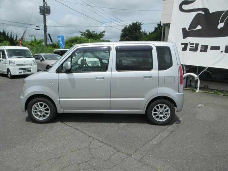 WAGON R