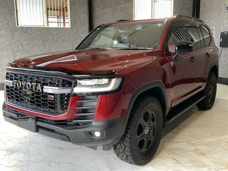 LAND CRUISER