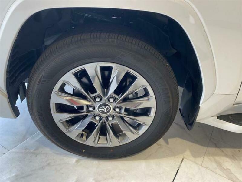 LAND CRUISER