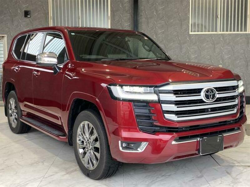 LAND CRUISER
