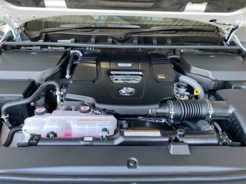 LAND CRUISER