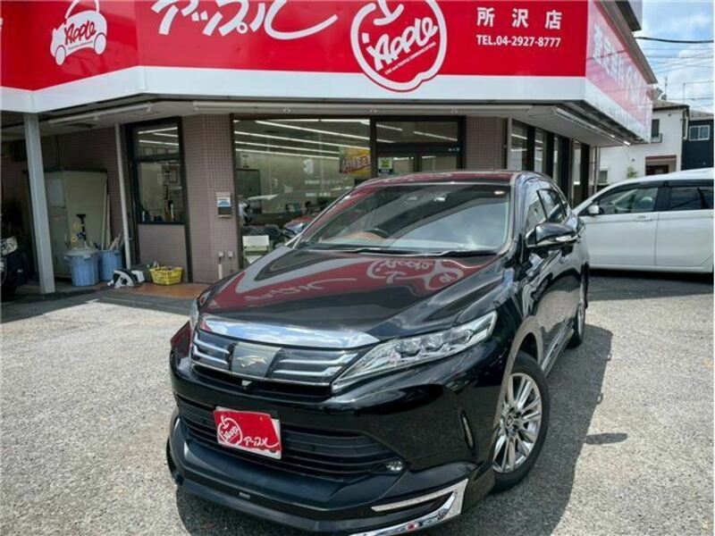 TOYOTA HARRIER
