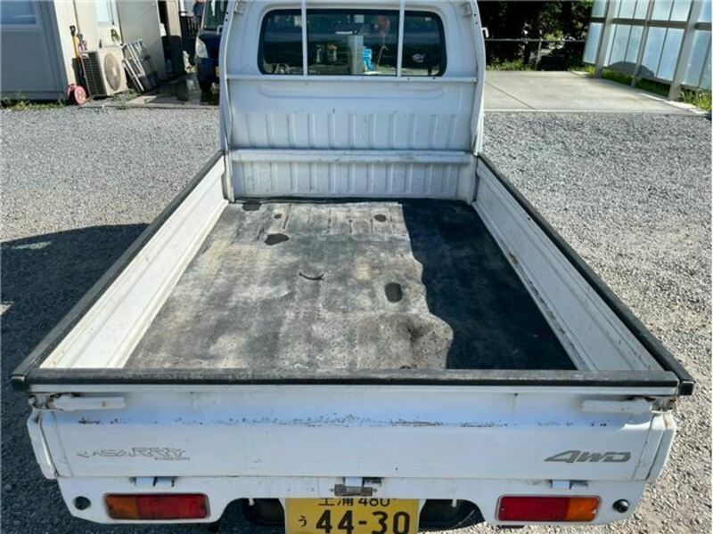 CARRY TRUCK