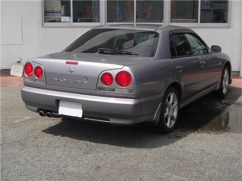 SKYLINE