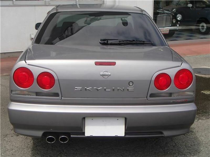SKYLINE